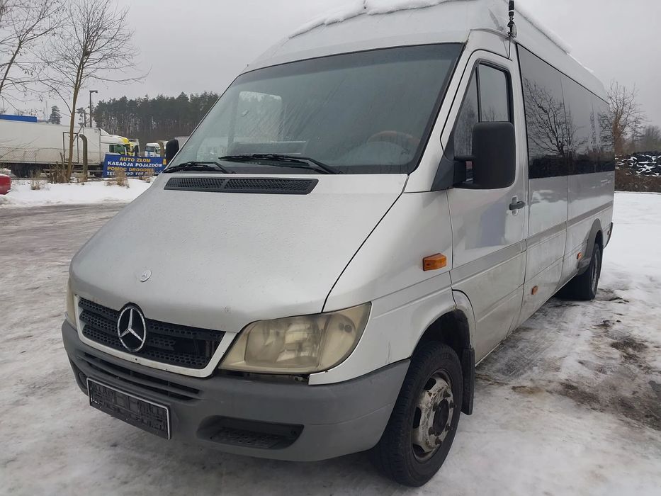 Mercedes Sprinter I W903 MAX długi wysoki silnik 2.2 CDI wtryski alternator pokrywa głowica kolektor blok wał skrzynia biegów manual maglowica pompa przewód sterownik szyba boczek konsola obudowa osłona atrapa panel most dyfer bliźniak felga sanki wachacz