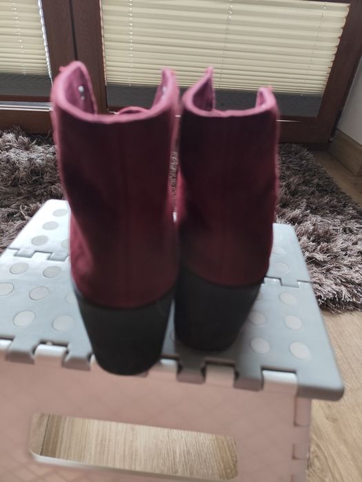Botki bordowe sznurowane 39