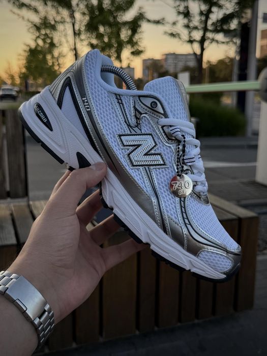 Кросівки New Balance білі зі сріблом сітка, весна - літо кроссовки нью беланс