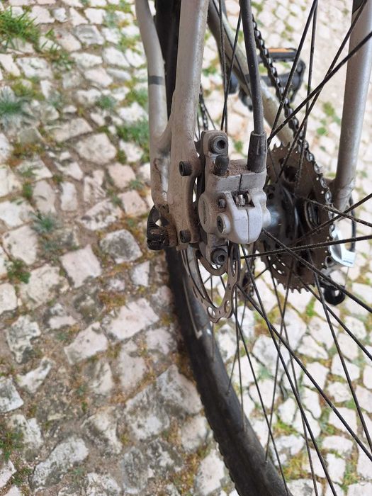 Bicicleta BTT Specialized Hardrock pro bom estado