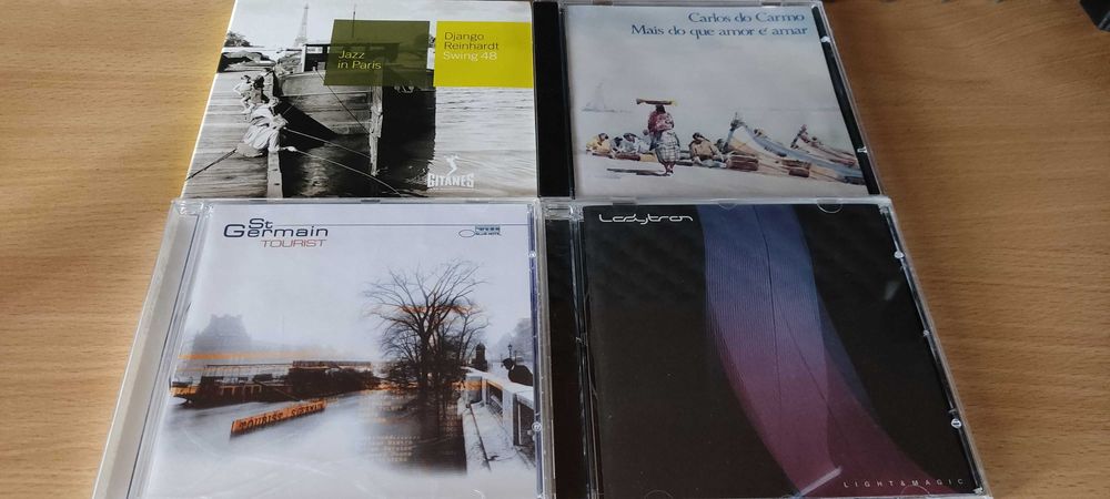 CDs e DVDs de Metal, Rock, Indie, Alternativo + Filmes em DVD