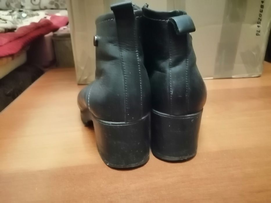 Черевики шкіряні