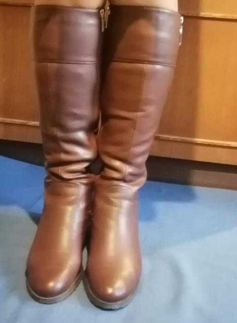 Продам зимние сапоги 39-40р.