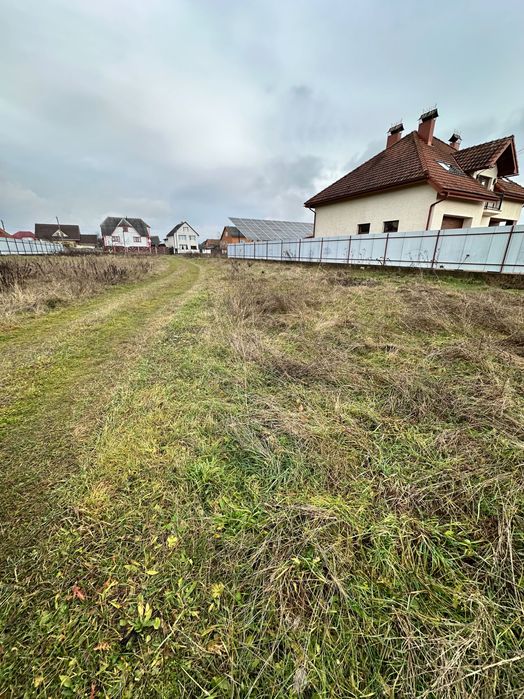 Продається земельна ділянка під будівництво