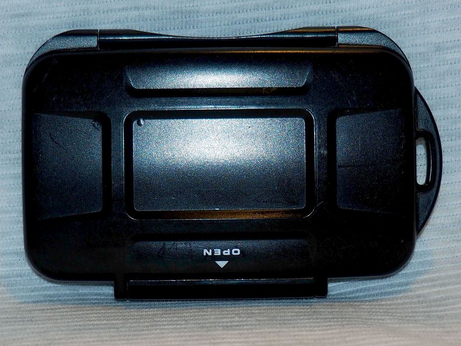 Etui, skrzynka na CF karty pamięci Pelican™.