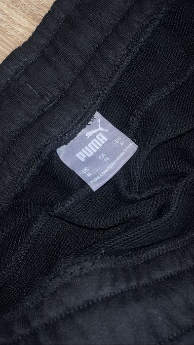 Чоловічі спортивні костюми