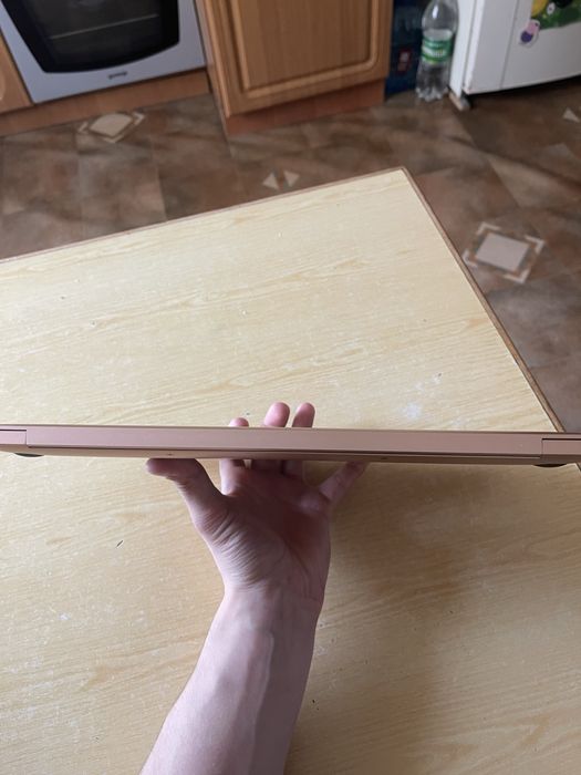 MacBook Air 13 M1 2020 16 ГБ RAM, 2 ТБ SSD