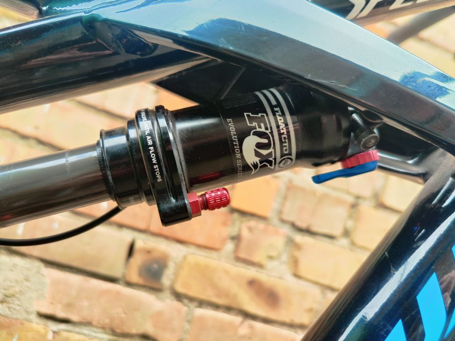 Продам велосипед specialized enduro comp