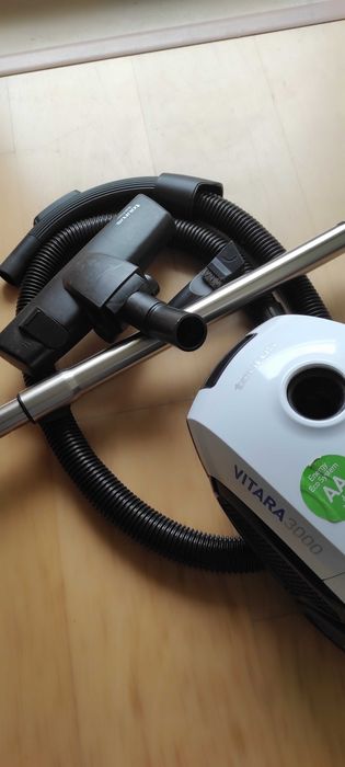 Aspirador Taurus vitesse 3000