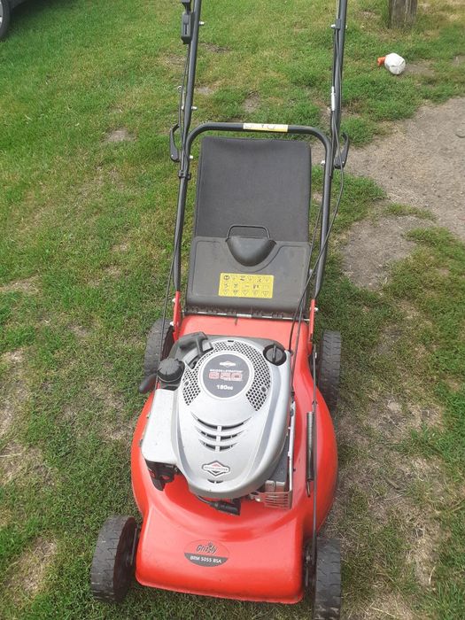 Kosiarka spalinowa  z napędem grizzly brm5055