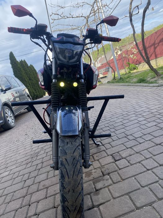 Продам мотоцикл спарк 200