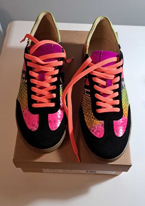 Sneakersy damskie r. 38, Mięta, Neonowy Wąż