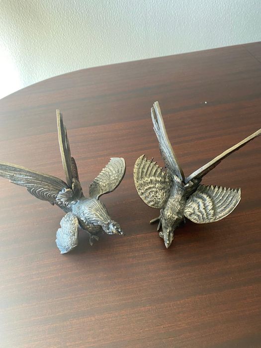 Galos de decoracao em bronze