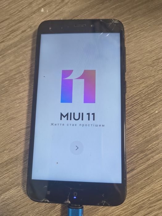 Продам телефон xiomi