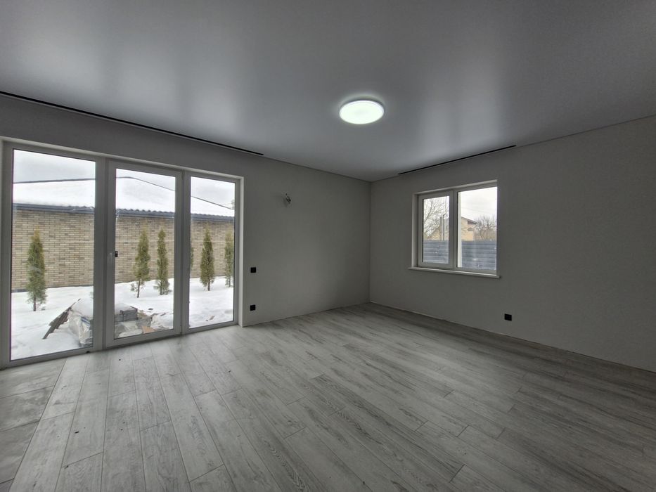 Продаж будинку з ремонтом