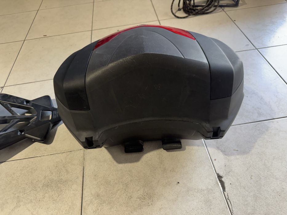 Top case e suporte Yamaha Tmax 530