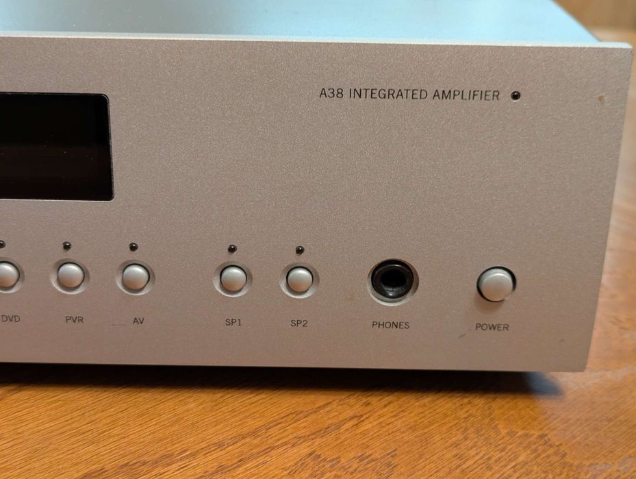 Wzmacniacz Arcam a38