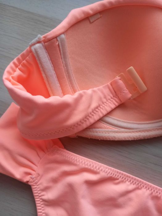 Bikini com folhos S