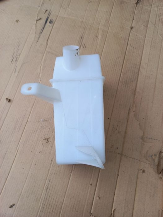 Бачок омывателя Лачети седан