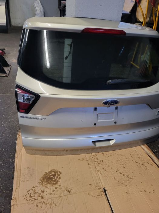 Ford escape mk3 2017rok klapa tyl kompletna