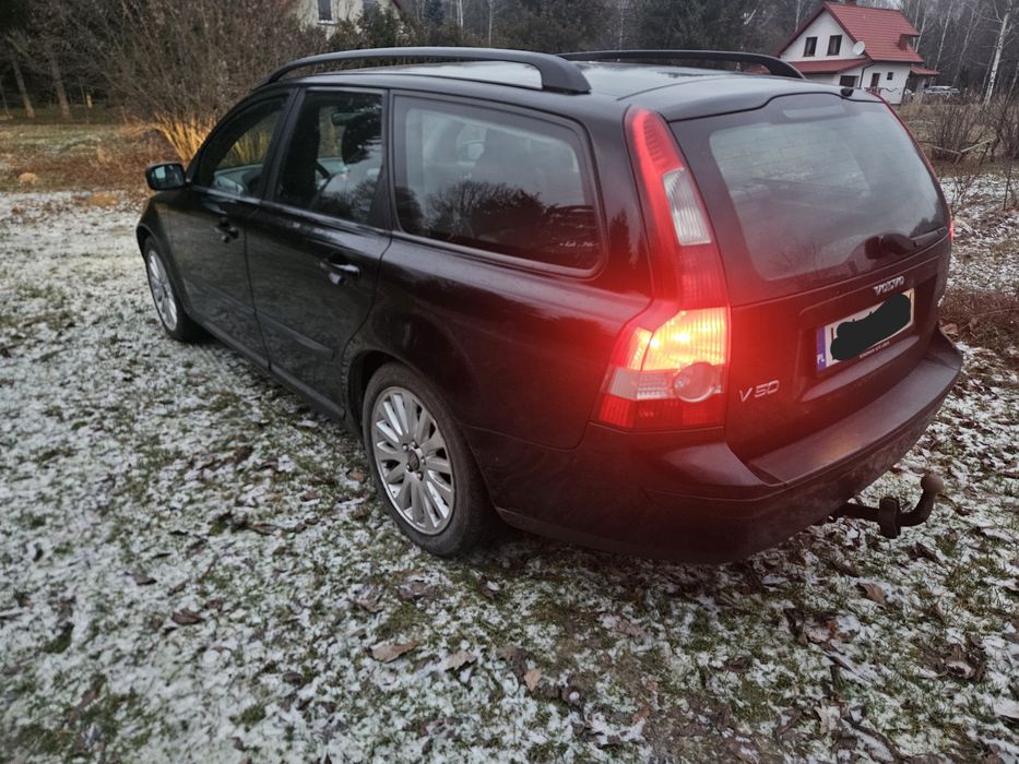Volvo V50 2004 рік 2.0 дизель для військових