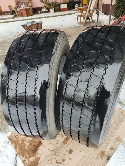 Продам резину на грузові автомобілі