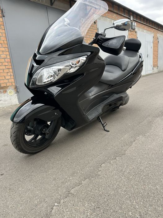 Suzuki skywave 250