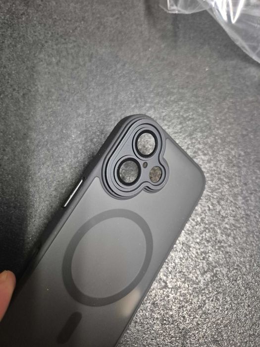 Etui Iphone 16 Apple MagSafe + szkiełko na aparat Czarne Nowe