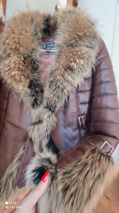 Продам шкіряну дублянку