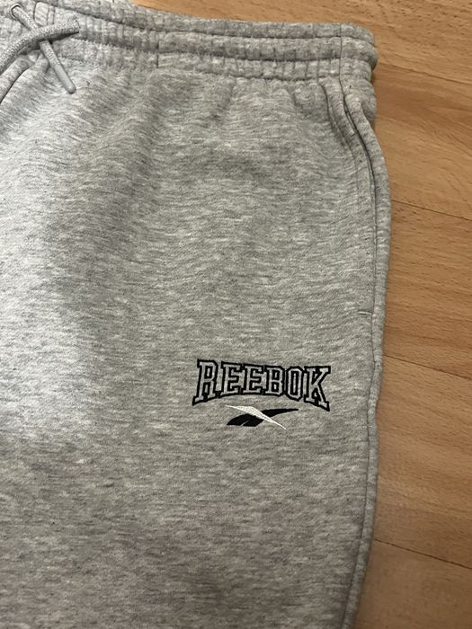 Штани reebok beggy