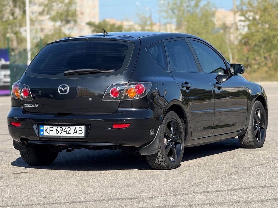 Продам Мазда 3 1.6