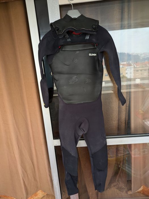 Fato Janga GUM Core 4/3  muito usado S/M