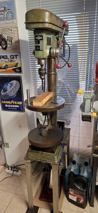 Single-phase drilling machine446197804460953601