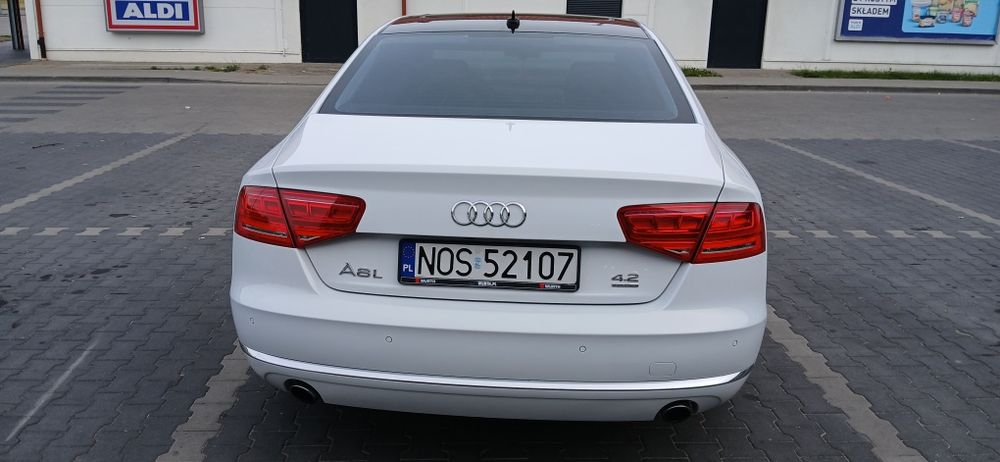 Audi A8 long 4.2