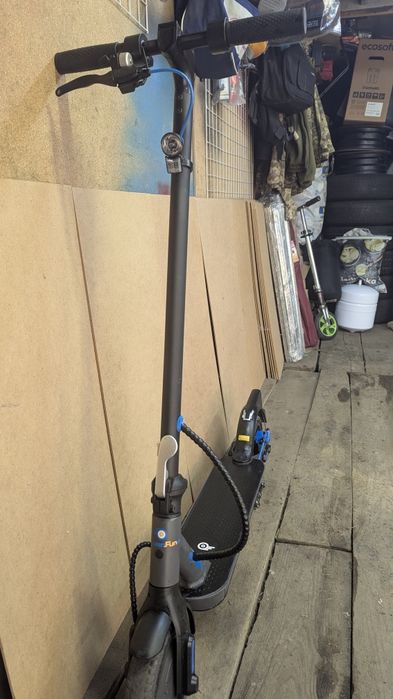 Електросамокат привезений з-за кордону