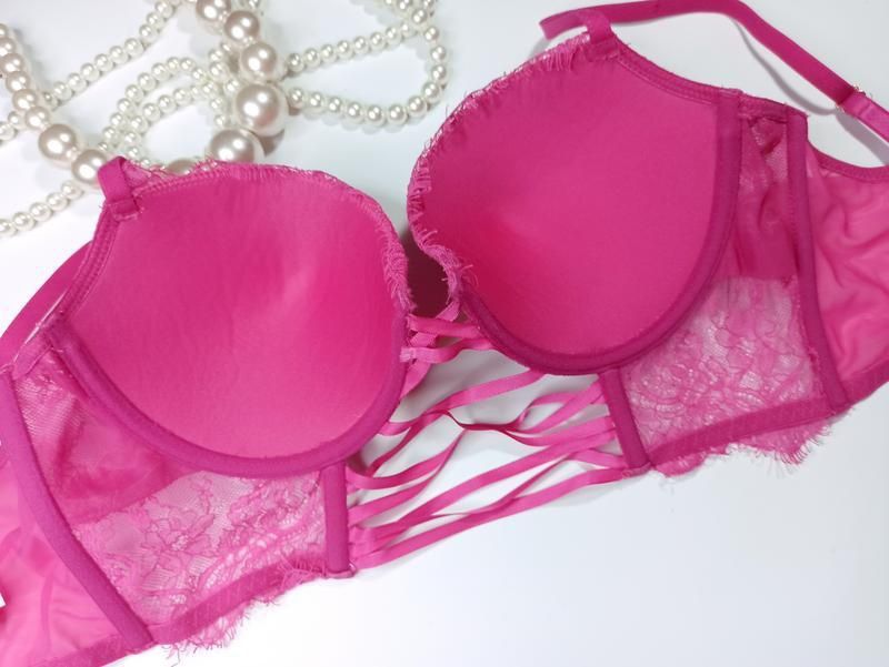 Сексуальний подовжений мереживний бюстгальтер бра від Knickerbox