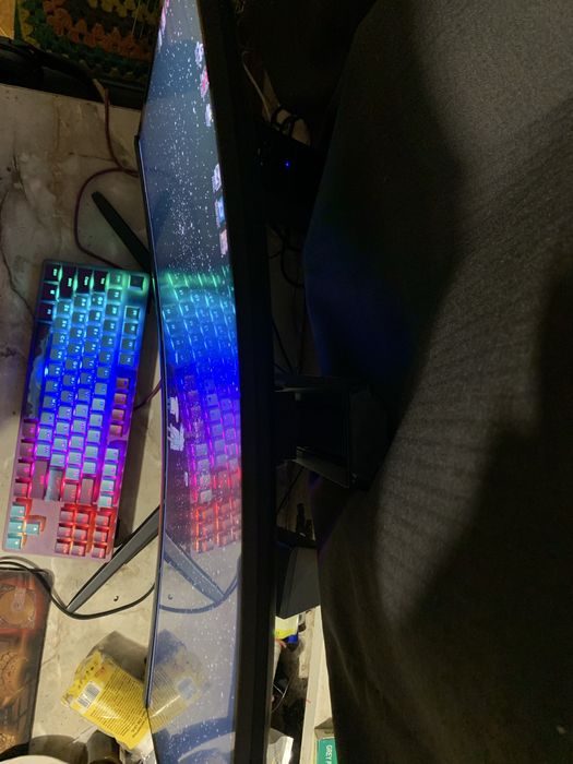 Продам монитор msi