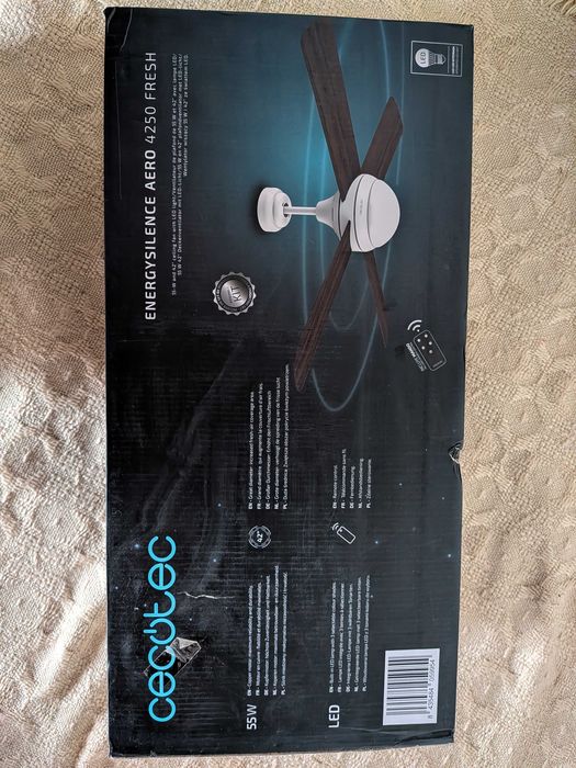 Ventoinha de teto com luz