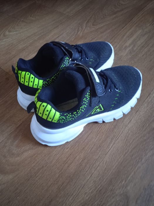 Резинові чоботи для хлопчика утеплені