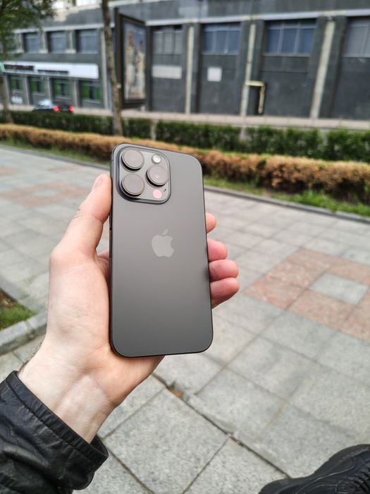 Iphone 15 Pro.В идеале.128гб