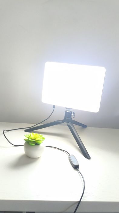 Mini Softbox LED com Tripé