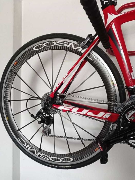 Bike estrada Fuji 2.3 em carbono rodas mavic  tamanho s 51.7
