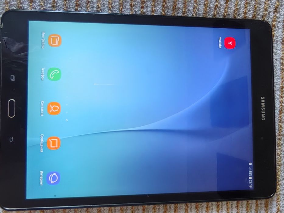 Планшет Samsung Galaxy Taba.