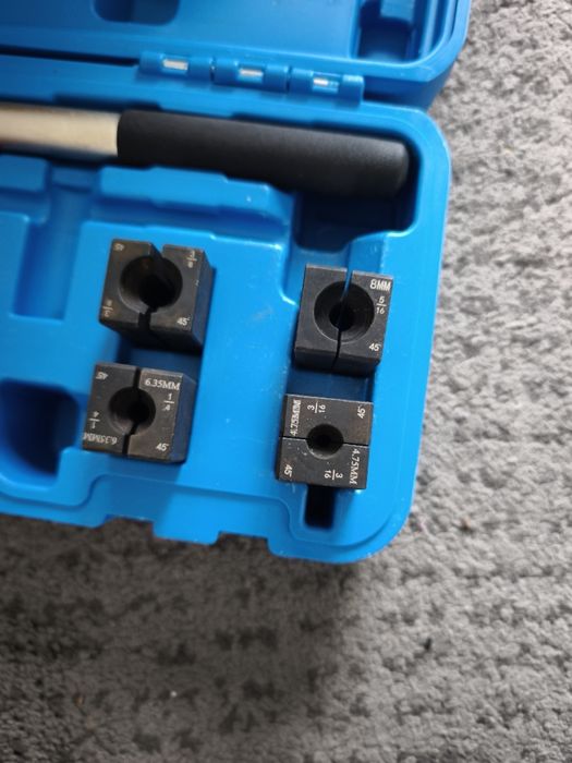 Prensa Hidráulica para Tubos de Travão (Abocardador Profissional)"