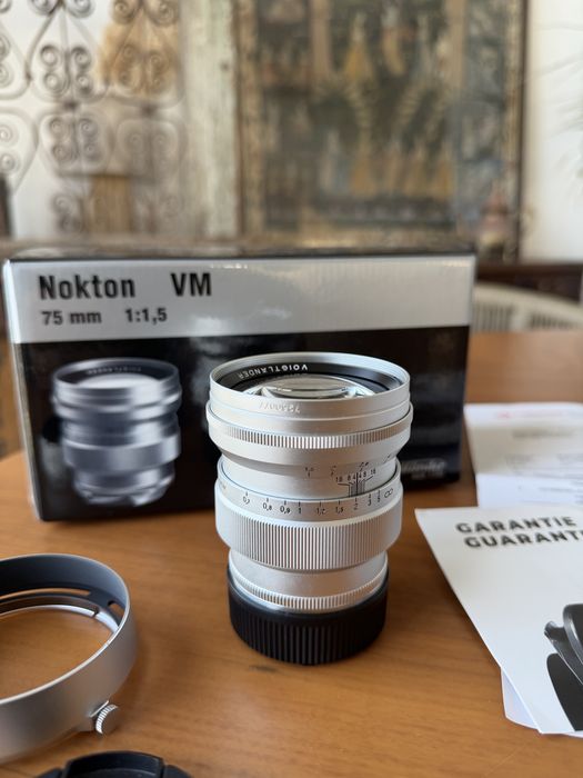 VOIGTLÄNDER VM Nokton 75mm f/1.5 (c/garantia)