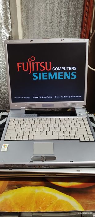 ноутбук ретро Amilo EL (Fujitsu Simens)не дорого