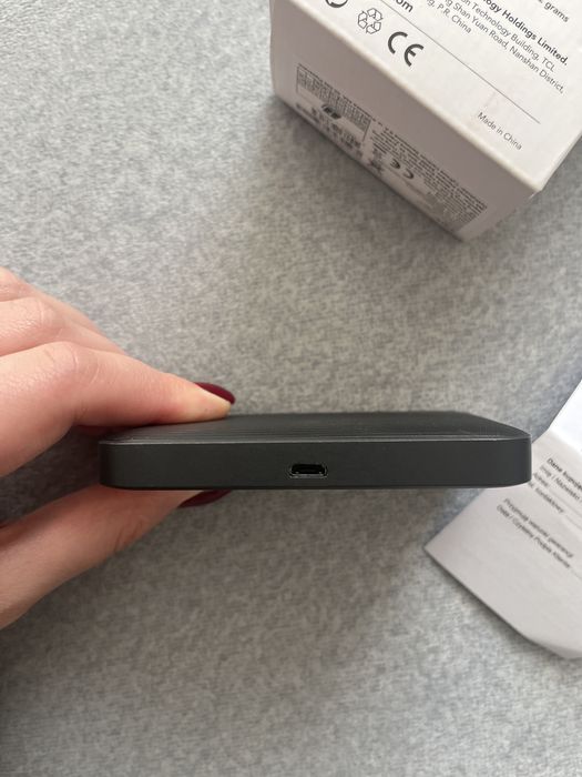 Router bezprzewodowy z 4G TCL Link Zone LTE Cat6 Mobile WiFi MW63VK