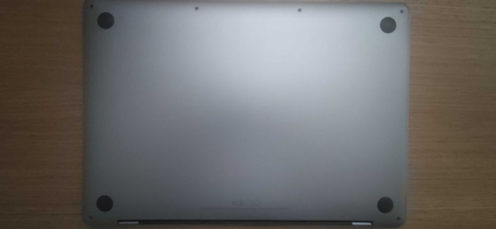 Macbook pro 13'' | i5 2.3GHz | 8GB | 512GB SSD