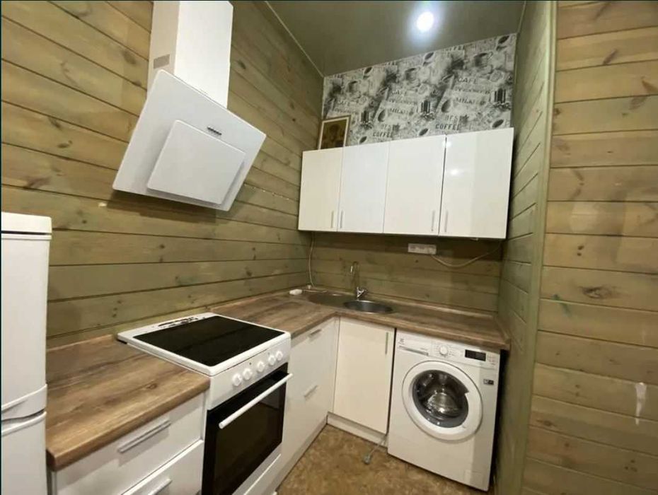 Срочная продажа! 1 комнатная квартира в Центре Ремонт Кухня-студия 17м2 Идеально под аренду! 25900у.е
