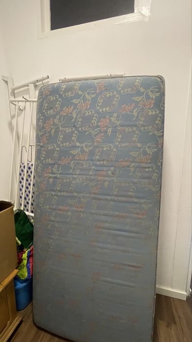 Cama solteiro completa